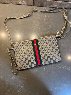 Gucci Beige GG Supreme Crossbody with Green and Red Web Stripe